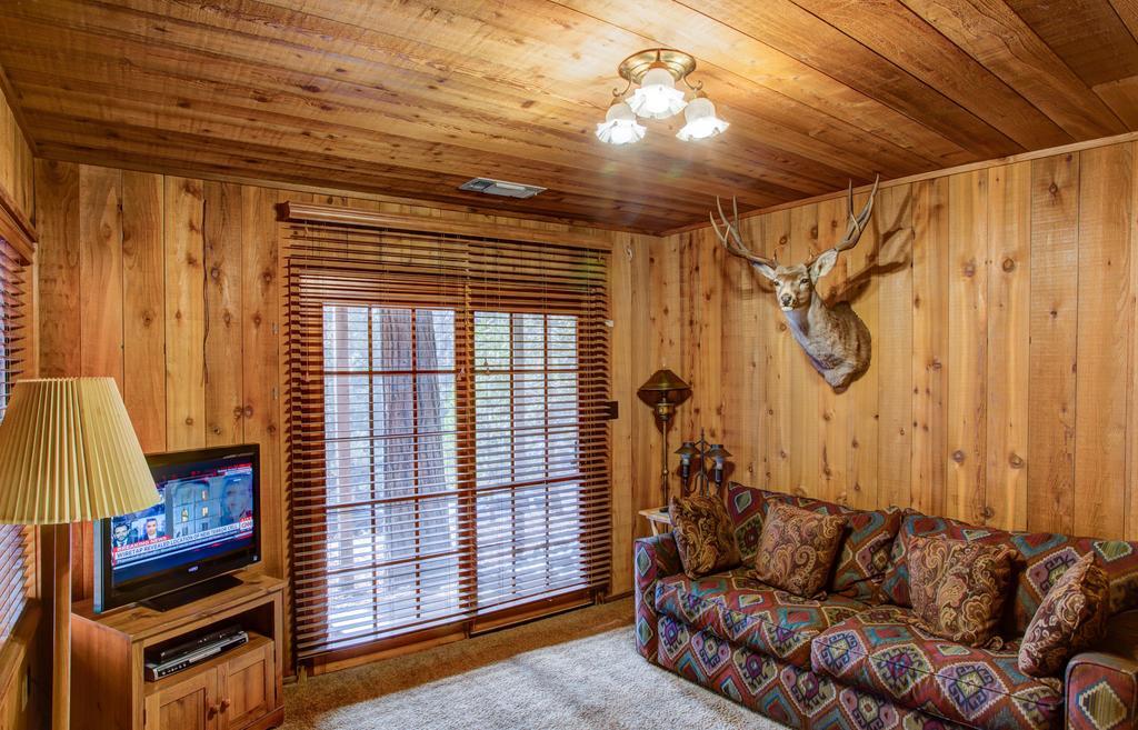 17B Tylers Timber Lodge Wawona Exterior foto